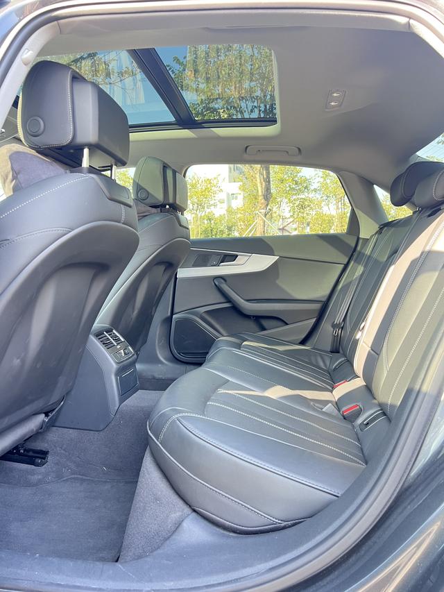 Certificated Pre-Owned Audi A4L 2023 40 TFSI Fashion Dynamic Edition - u22336008