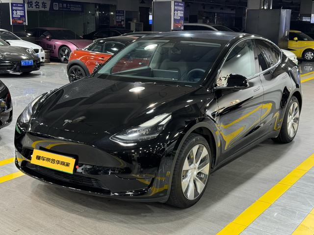 Pre-Owned Tesla Model Y 2022 Rear-Wheel Drive Version