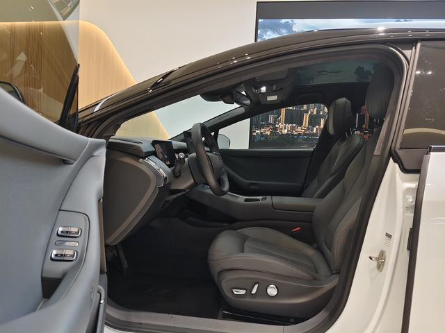 Certificated Pre-Owned XPENG P7+ 2024 Long Range Maxu21976268