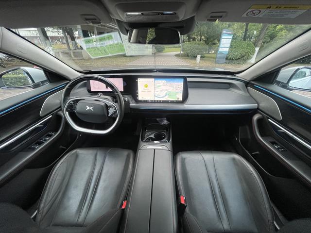 Certificated Pre-Owned XPENG P7 2023 586E-u22188803