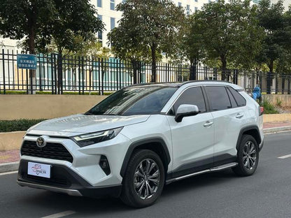 Certificated Pre-Owned RAV4 Rongfang 2023 2.0L CVT Two-Wheel Drive 20th Anniversary Platinum Limited Edition - u22665870