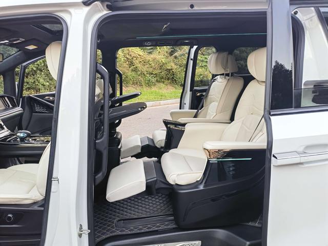 Certificated Pre-Owned GAC Trumpchi M8 2023 Master Series 2.0TGDI Flagship Edition - u22207591