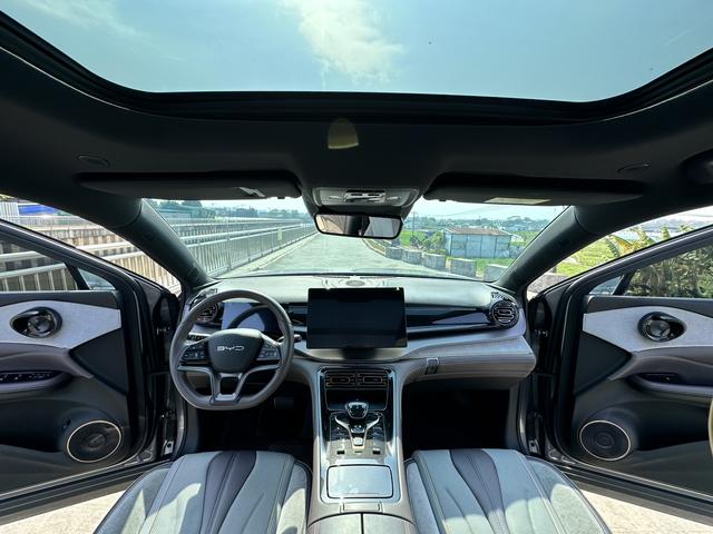 Certificated Pre-Owned BYD Frigate 07 2023 DM-i 100KM Premium Edition -u21905517