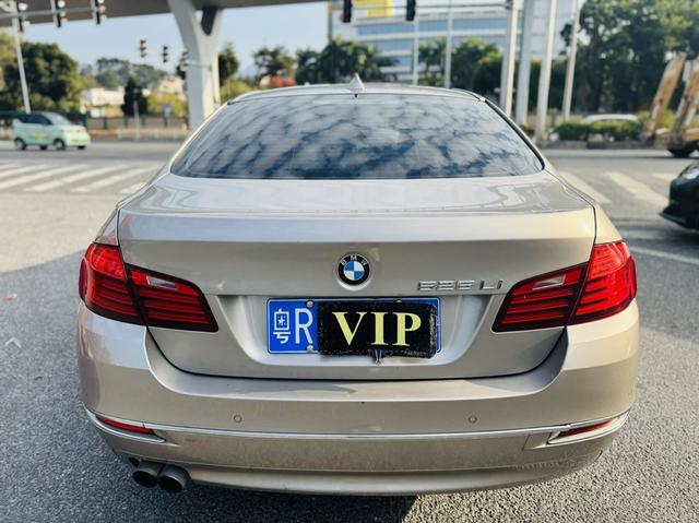 Certificated Pre-Owned BMW 5 Series 2014 525Li Luxury Design Package - u22545315