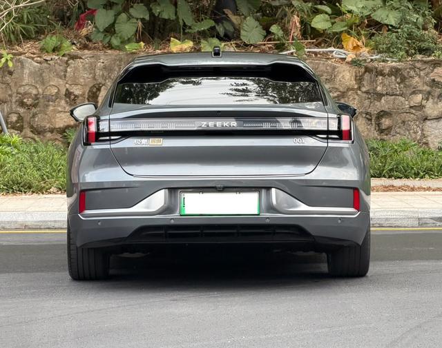 Pre-Owned ZEEKR 001 2022 Ultra Long Range Dual-Motor YOU Version