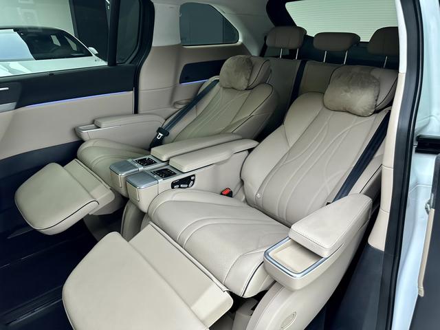 Certificated Pre-Owned XPENG X9 2024 702 Ultra Long Range Prou21494153