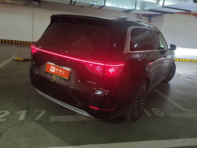 Pre-Owned AITO M9 2025 Extended Range Ultra 6-Seat Edition