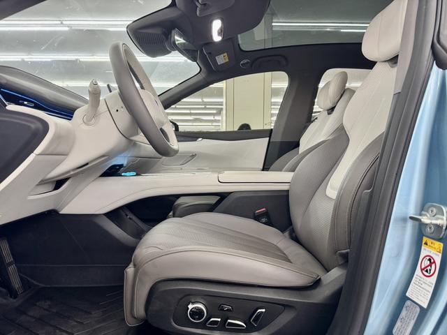 Certificated Pre-Owned Deepal L07 2024 230Max Qiankun Intelligent Driving ADS SE Edition -u22118106