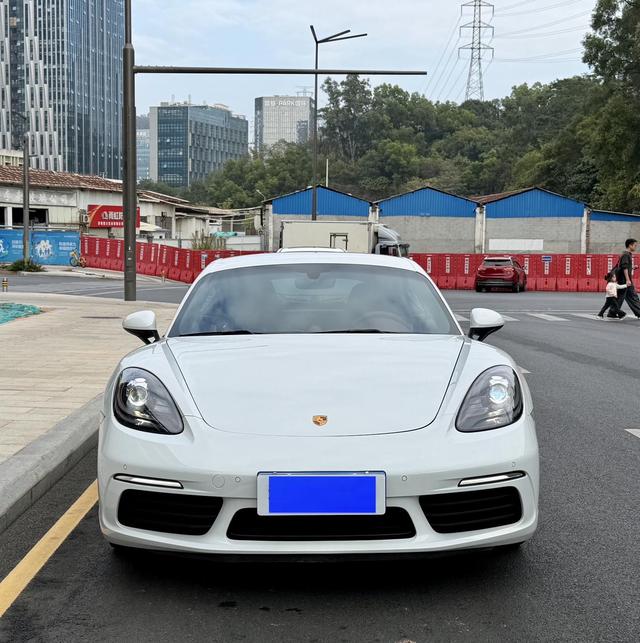 Certificated Pre-Owned Porsche 718 2020 Cayman 2.0T - u22724506