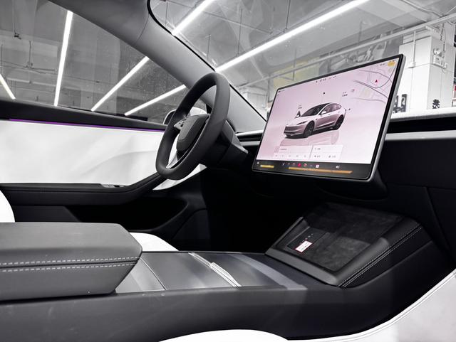 Certificated Pre-Owned Tesla Model 3 2025 Long Range Rear-Wheel Drive Version -u22481528