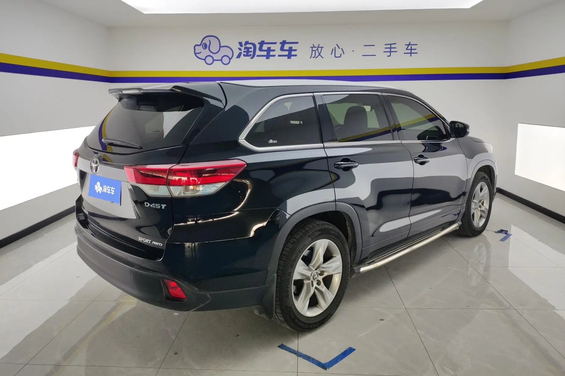 Certificated Pre-Owned Highlander 2018 2.0T Four-wheel Drive Luxury Edition 7-seater National V Standard - u22442075