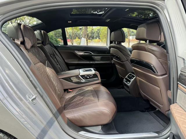 Certificated Pre-Owned BMW 7 Series 2019 Refreshed 740Li Leading Edition M Sport Package - u22568237