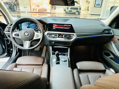 Certificated Pre-Owned BMW 3 Series 2022 Refreshed 330i M Sport Night Edition Package - u22438193