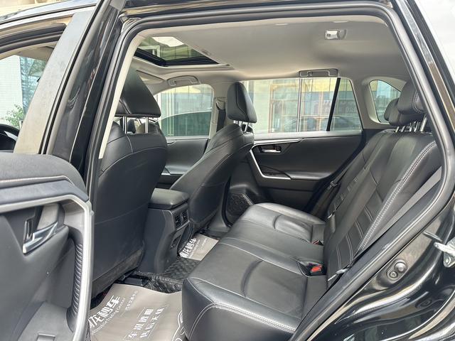 Certificated Pre-Owned GAC Toyota Wildlander 2022 2.0L Four-wheel Drive Luxury Edition - u22436073