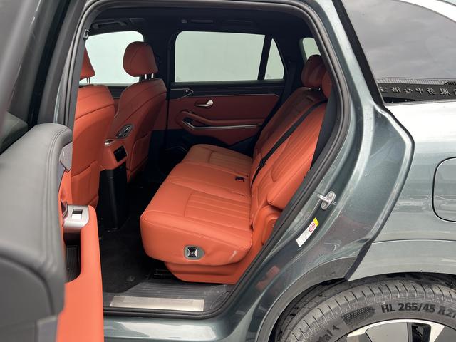 Certificated Pre-Owned BYD Tang L DM 2025 Edition DM-p 175KM Four-Wheel Drive Drone Player Edition -u22573027