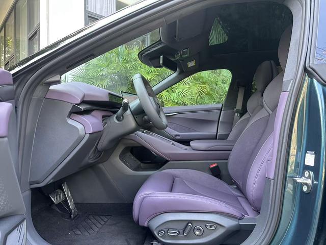 Certificated Pre-Owned XPENG P7 2025 702 Long Range Ultrau22125786