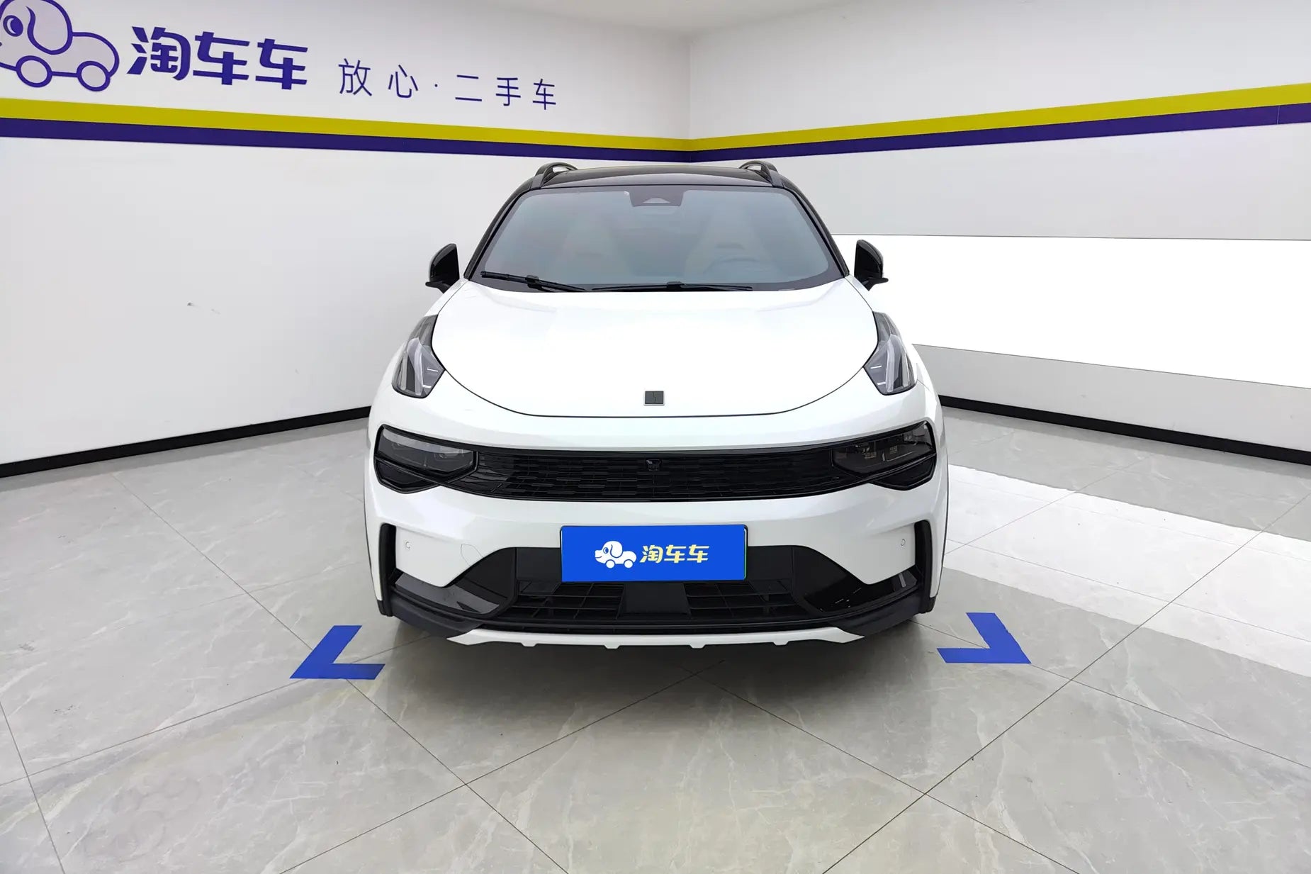 Certificated Pre-Owned Lynk & Co 01 EM-P 2023 1.5TD EM-P Dawn Edition