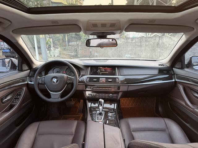 Certificated Used BMW Brilliance 5 Series 2014 Model 525Li Luxury Design Package