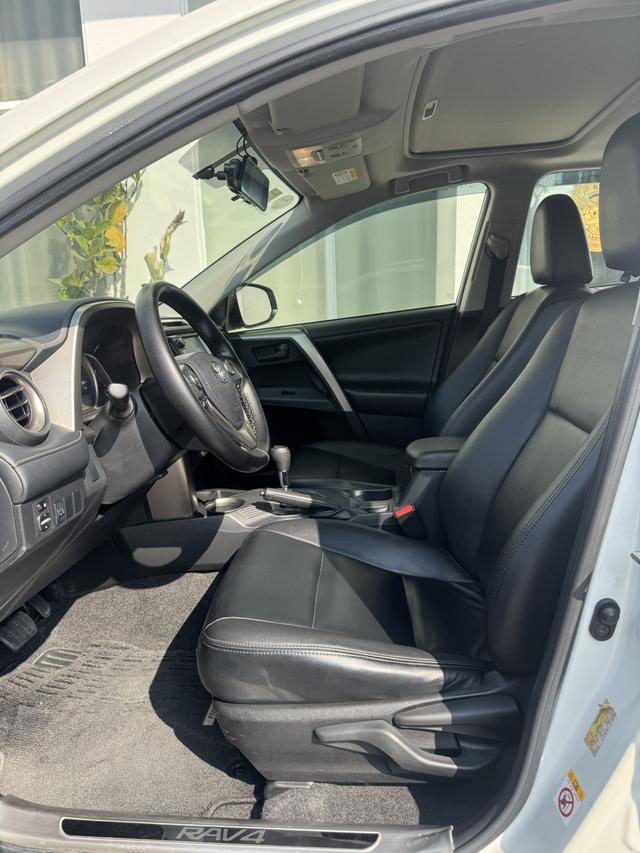 Certificated Pre-Owned RAV4 Rongfang 2015 2.0L CVT Two-Wheel Drive Fashion Edition - u22669329