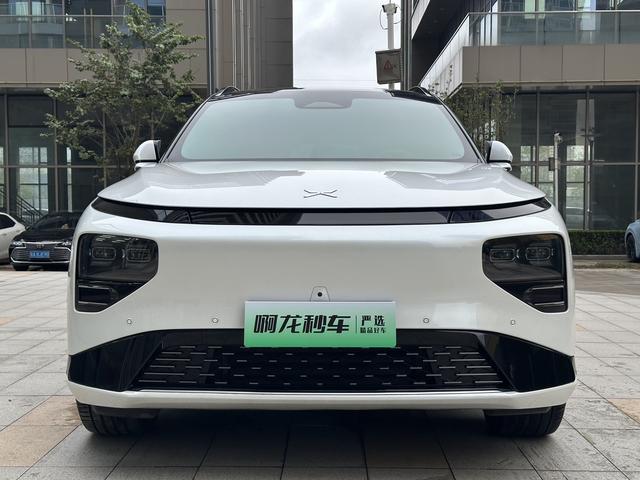 Certificated Pre-Owned XPENG G9 2022 702 Maxu22307430