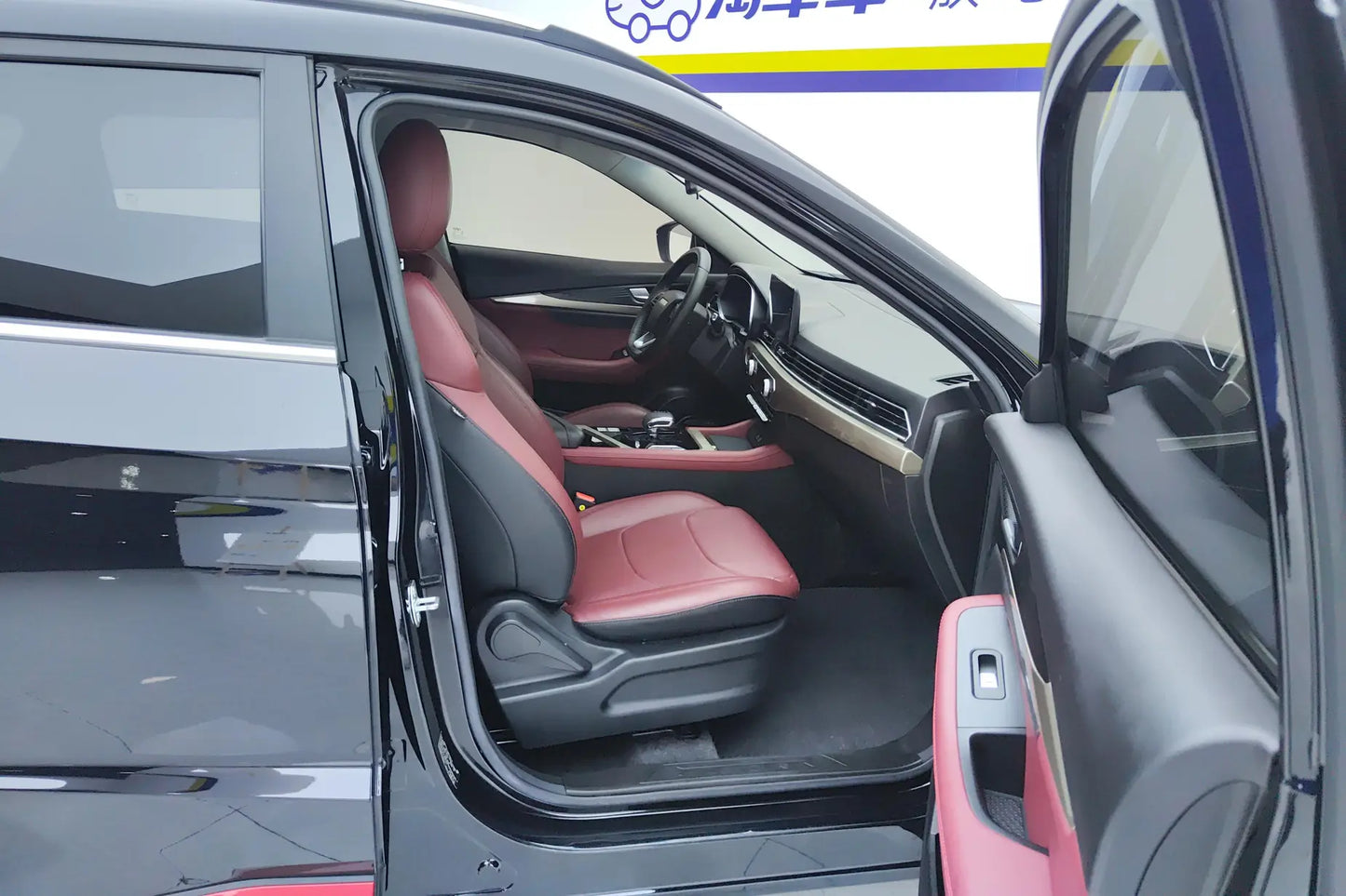 Certificated Pre-Owned Jetour X70 2023 1.5T DCT Chaoyue PRO 5-Seater - u22100535