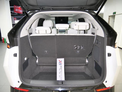 Certificated Pre-Owned XPENG X9 2025 All-Electric 702 4WD High-Performance Max-u21735928