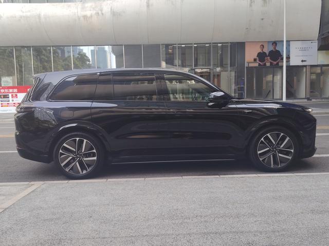 Pre-Owned Li L9 2023 Pro Edition