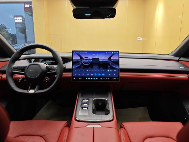 Certificated Pre-Owned Xiaomi SU7 2024 Rear-Wheel Drive Standard Long-Range Version -u22181850