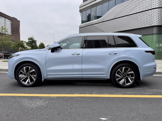 Certificated Pre-Owned Li Auto ONE 2021 Extended-Range 6-Seater Edition -u21524559