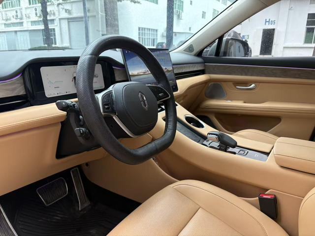 Pre - Owned 2022 AITO M5 Extended - Range Four - Wheel Drive Premium Edition