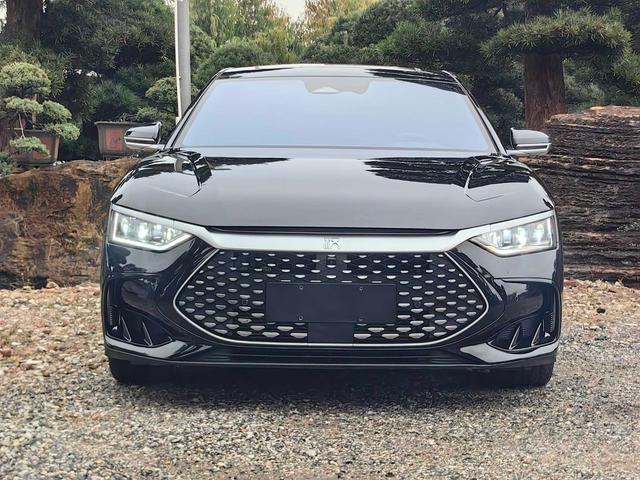 Certificated Pre-Owned BYD Han DM 2023 DM-i Champion Edition 121KM Premium Version -u22627598