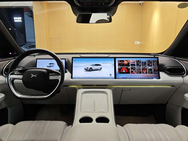 Pre-Owned XPENG G9 2024 Model 702 Max