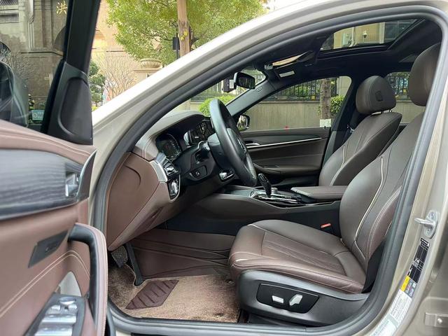 Certificated Pre-Owned BMW 5 Series PHEV 2022 Facelift 535Le Pioneer Edition M Sport Package -u22493381