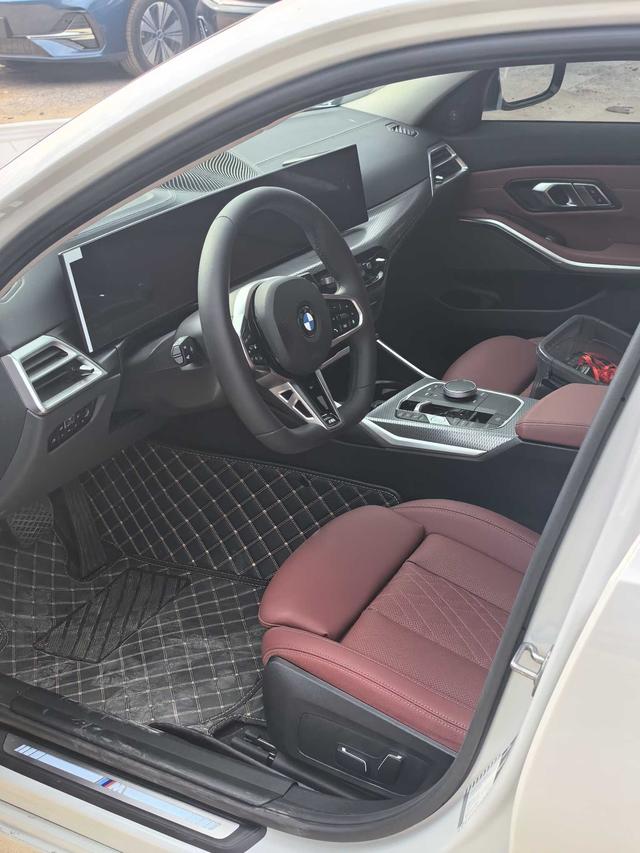 Certificated Pre-Owned BMW 3 Series 2025 330Li M Sport Night Edition Package - u22345195