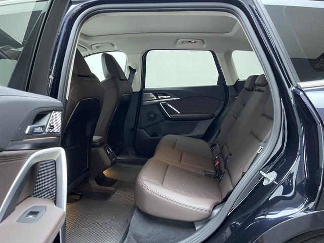Certificated Pre-Owned BMW iX1 2024 eDrive25L M Sport Package