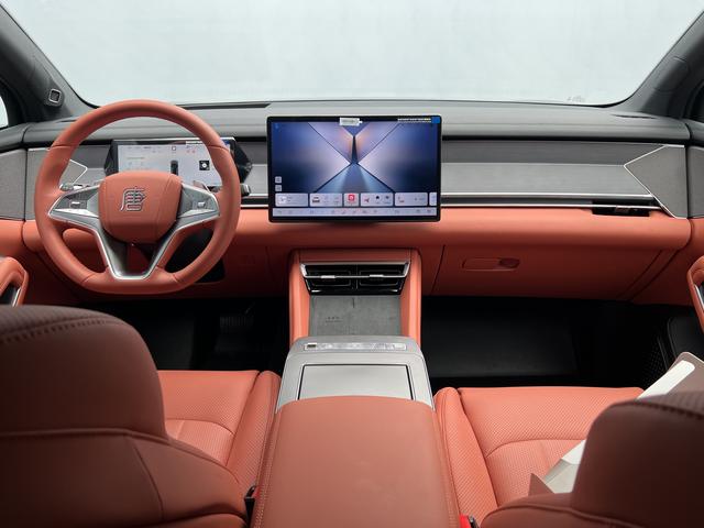 Certificated Pre-Owned BYD Tang L DM 2025 Edition DM-p 175KM Four-Wheel Drive Drone Player Edition -u22573027