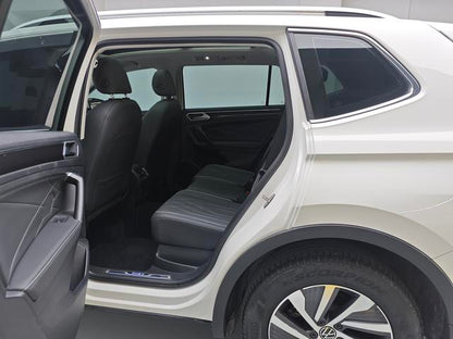 Certificated Pre-Owned Tiguan L PHEV 2022 430PHEV Plug-in Hybrid Premium Edition -u22415340