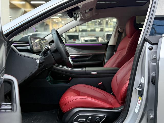 Certificated Pre-Owned XPENG P7 2024 P7i 550 Pro-u22201176