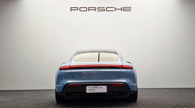 Pre-Owned Porsche Taycan 2022 Taycan 4S