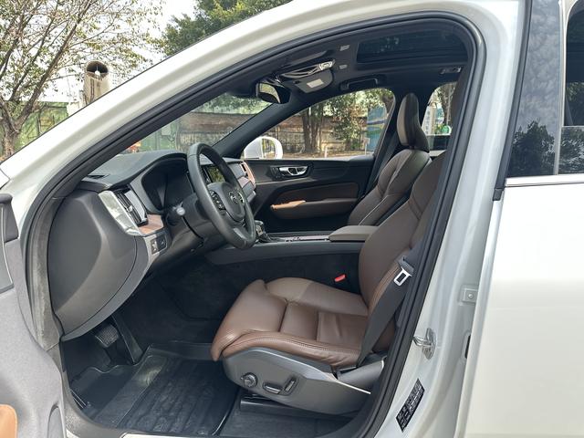 Certificated Pre-Owned Volvo XC60 2021 T5 AWD Inscription Luxury Edition - u22613378