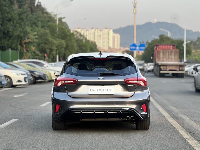 Certificated Used Ford Focus 2020 Hatchback EcoBoost 180 Automatic ST Line