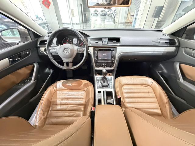 Certificated Pre-Owned SAIC Volkswagen Passat 2014 1.8TSI DSG Prestige Navigation Edition - u22555254