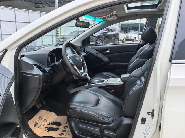 سيارة يو 6 SUV موديل 2014، إصدار فاخر للغاية، محرك 1.8T، معتمدة ومستعملة - u21780123