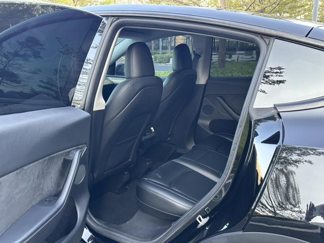 Certificated Pre-Owned Tesla Model Y 2022 Refreshed Rear-Wheel Drive Version