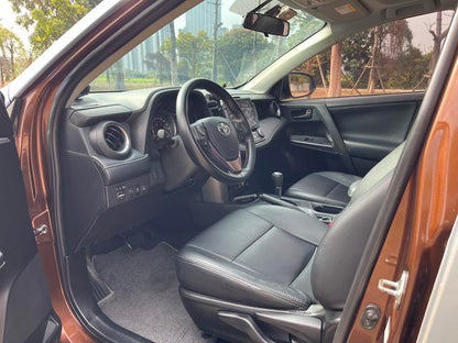 Certificated Pre-Owned RAV4 Rongfang 2016 2.0L CVT Two-Wheel Drive Fashion Edition - u22607900