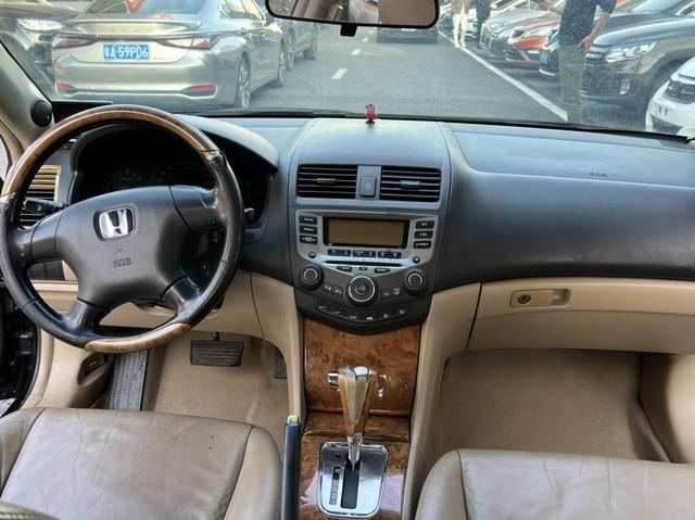 Certificated Pre-Owned Dongfeng Honda Accord 2004 2.0L - u22057993