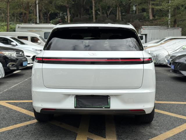 Certificated Pre-Owned Li Auto L7 2023 Air Edition -u22163016