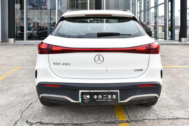 Pre-Owned Mercedes-Benz EQA 2025 Model EQA 260