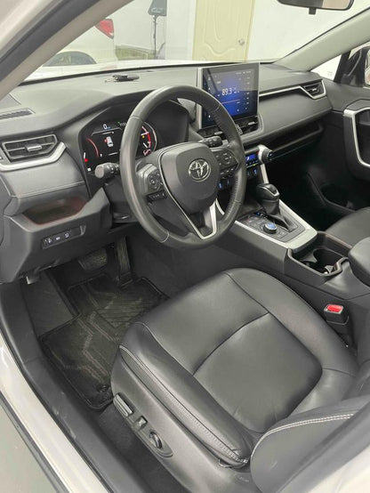 Certificated Pre-Owned RAV4 Rongfang 2021 2.0L CVT Four-wheel Drive Prestige Edition - u21485899