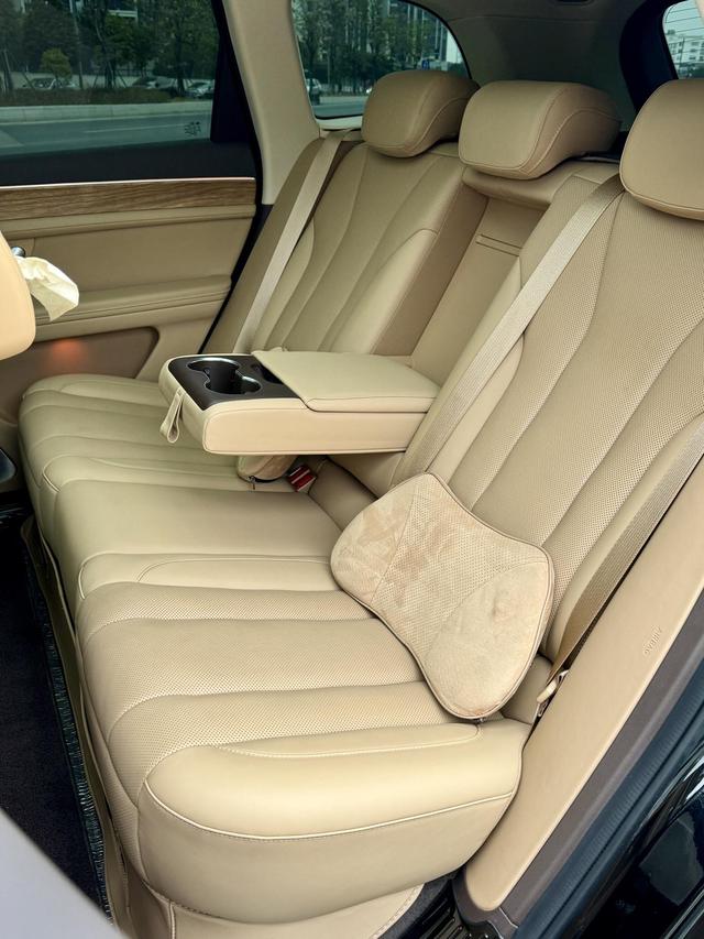 Certificated Pre-Owned Wenjie M7 2024 Pro 5-Seater 4WD Intelligent Driving Version -u22635042